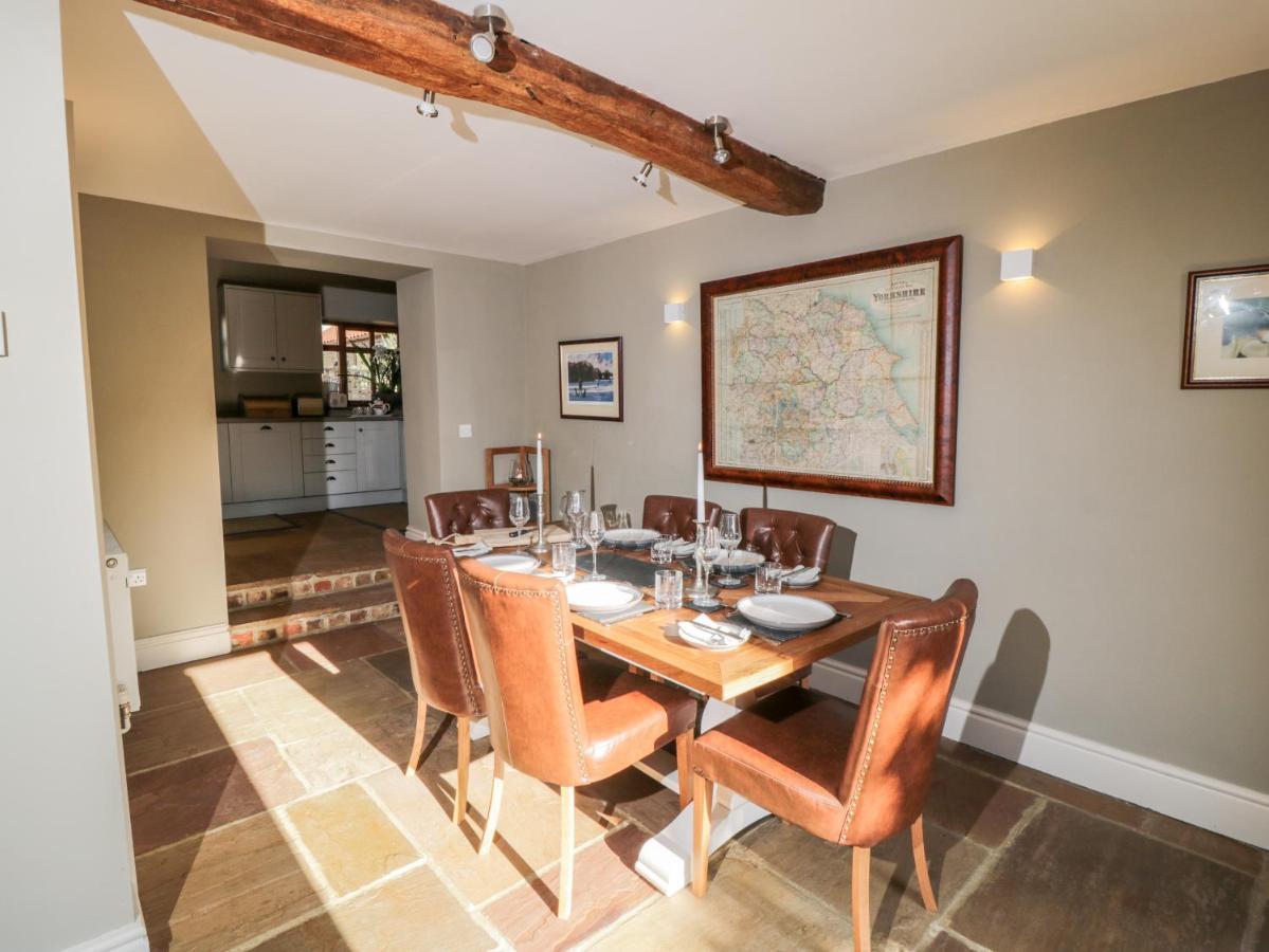 Woodside Barn Villa Thirsk Bagian luar foto